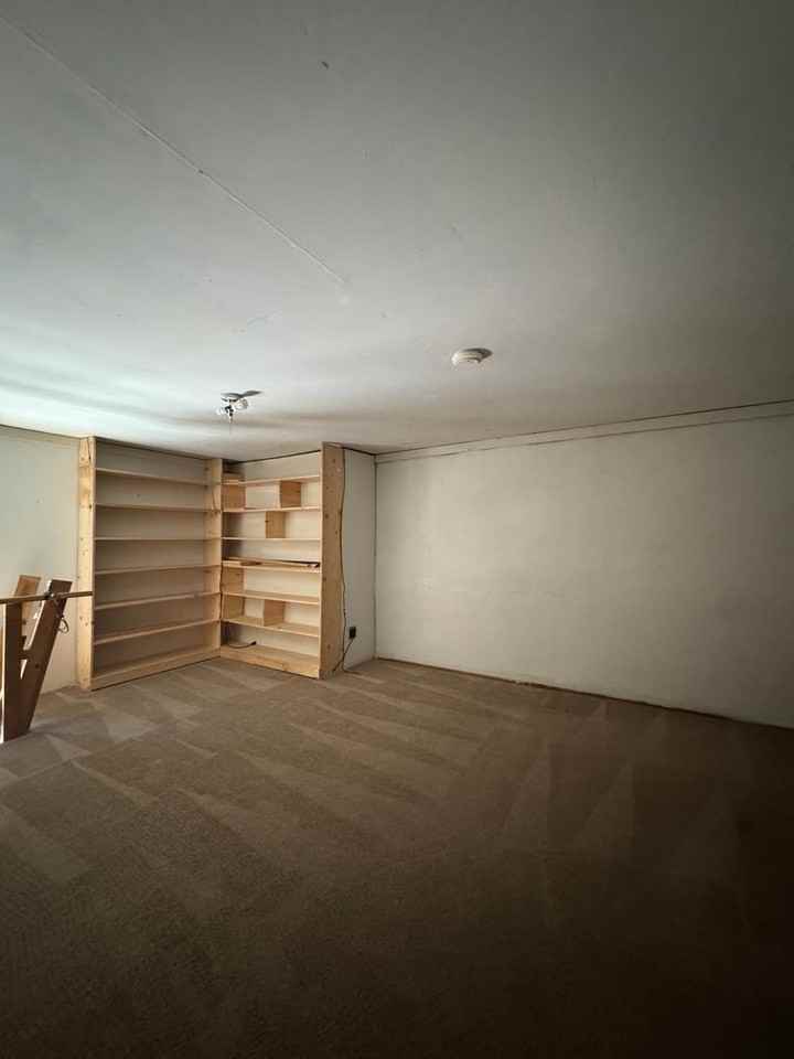 306 1/2 N Main St - Photo 4 of 8