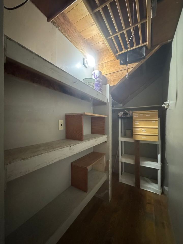 306 1/2 N Main St - Photo 7 of 8