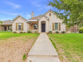 featured image of 7703 Crestline Dr