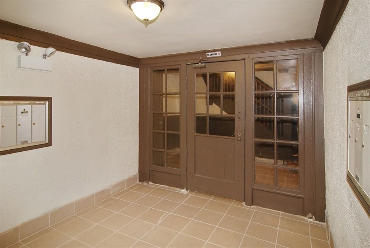 1357 N Homan - Photo 7 of 50