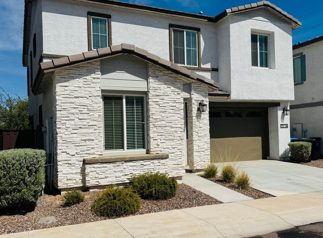 1514 W Sierra Vista Dr - Photo 2 of 24