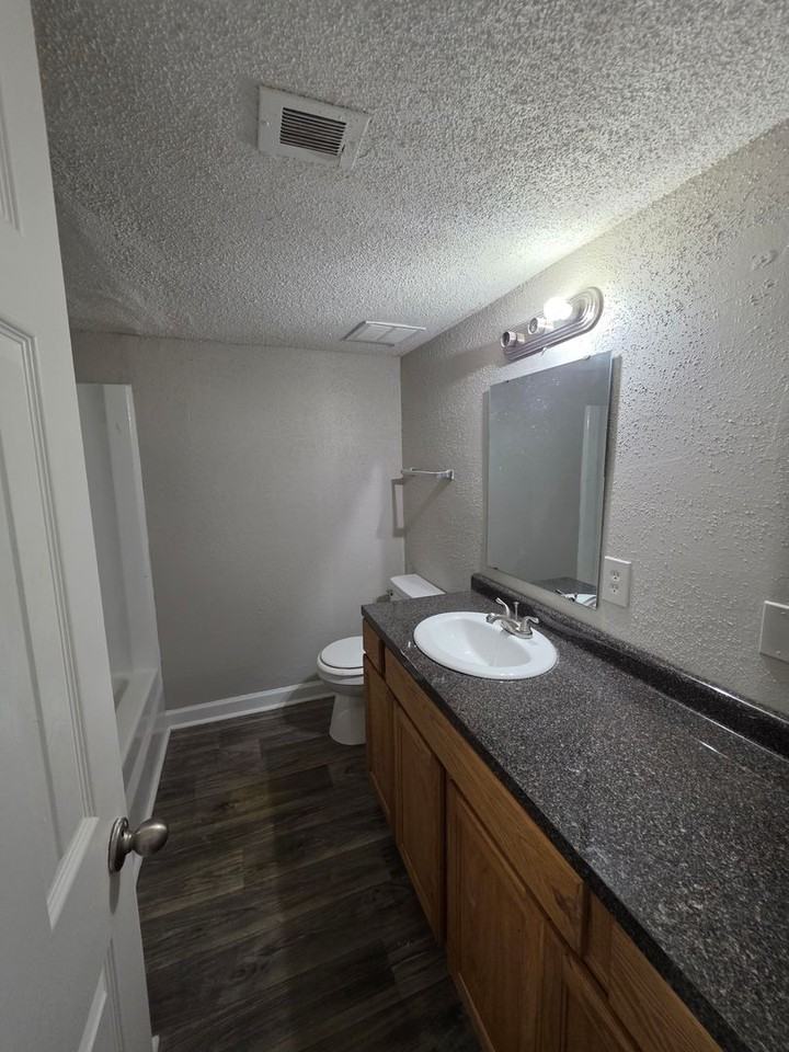 315 Menlo Dr - Photo 7 of 12
