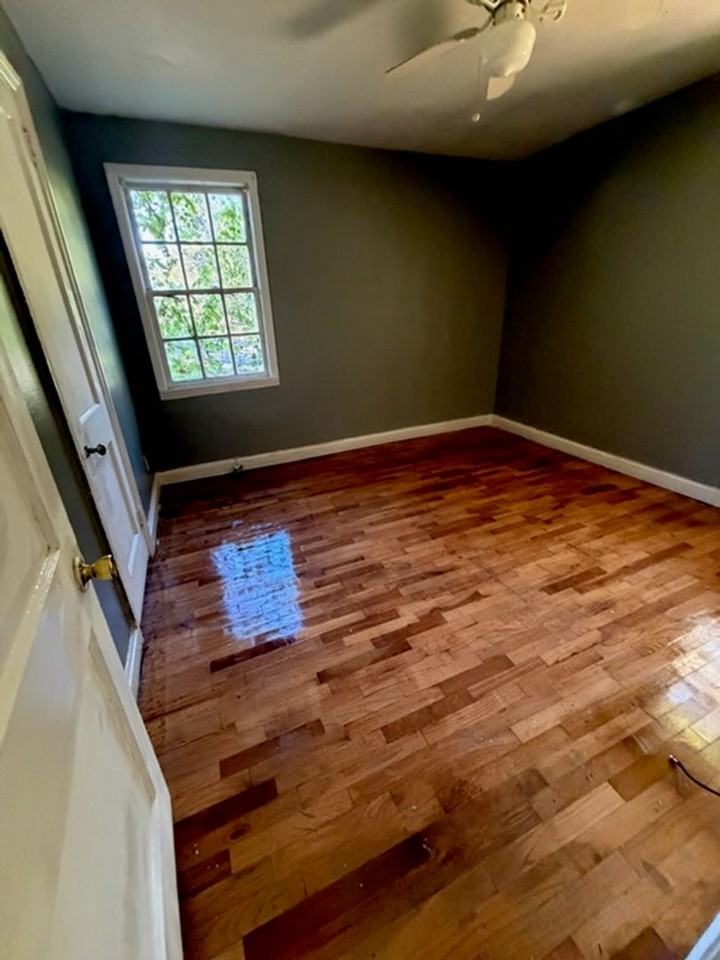 36 Ross Ave - Photo 6 of 9