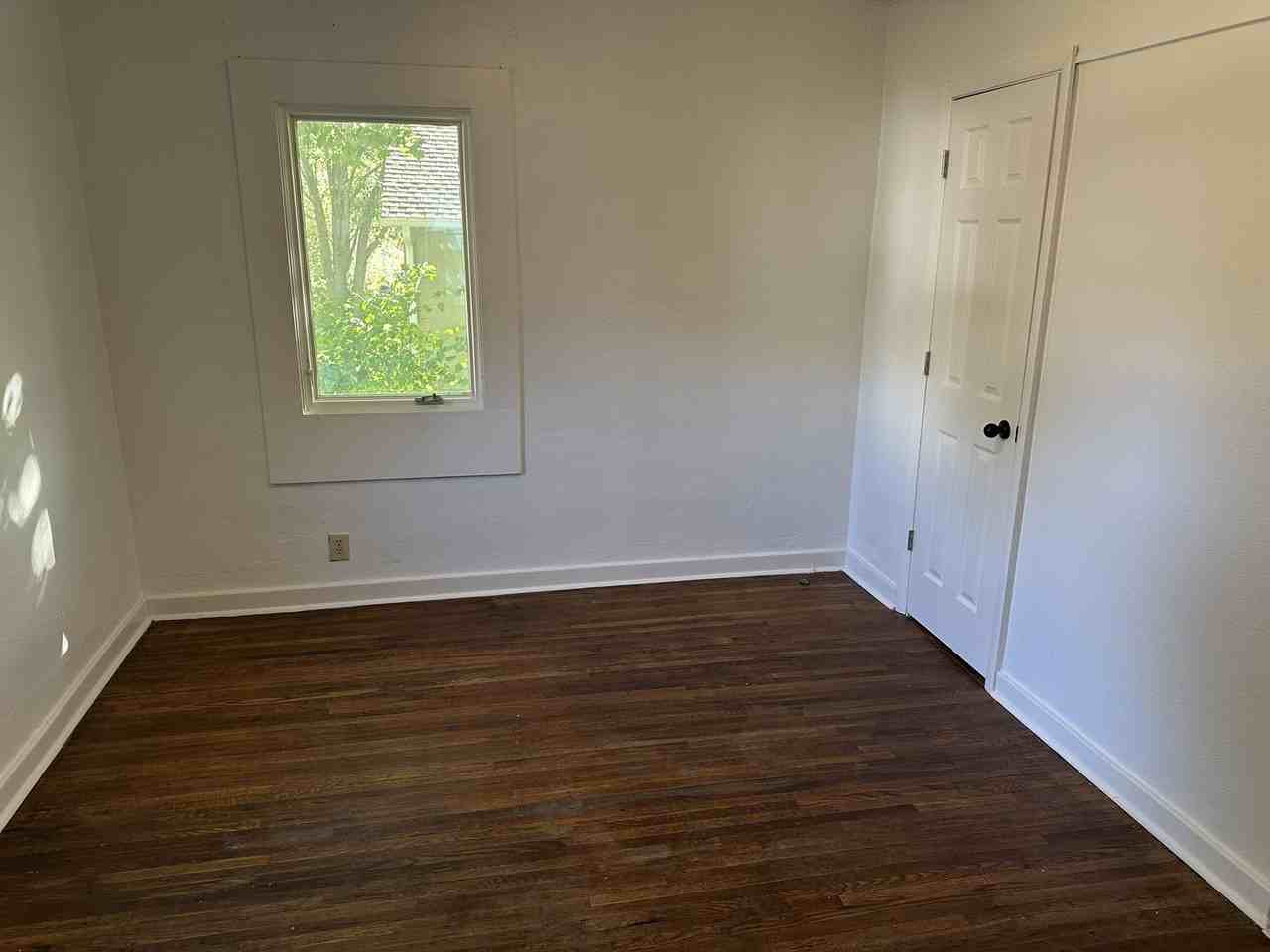 3218 Lettie St - Photo 7 of 27