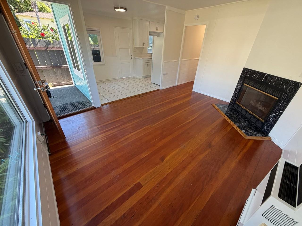 4637 Pescadero Ave - Photo 3 of 16