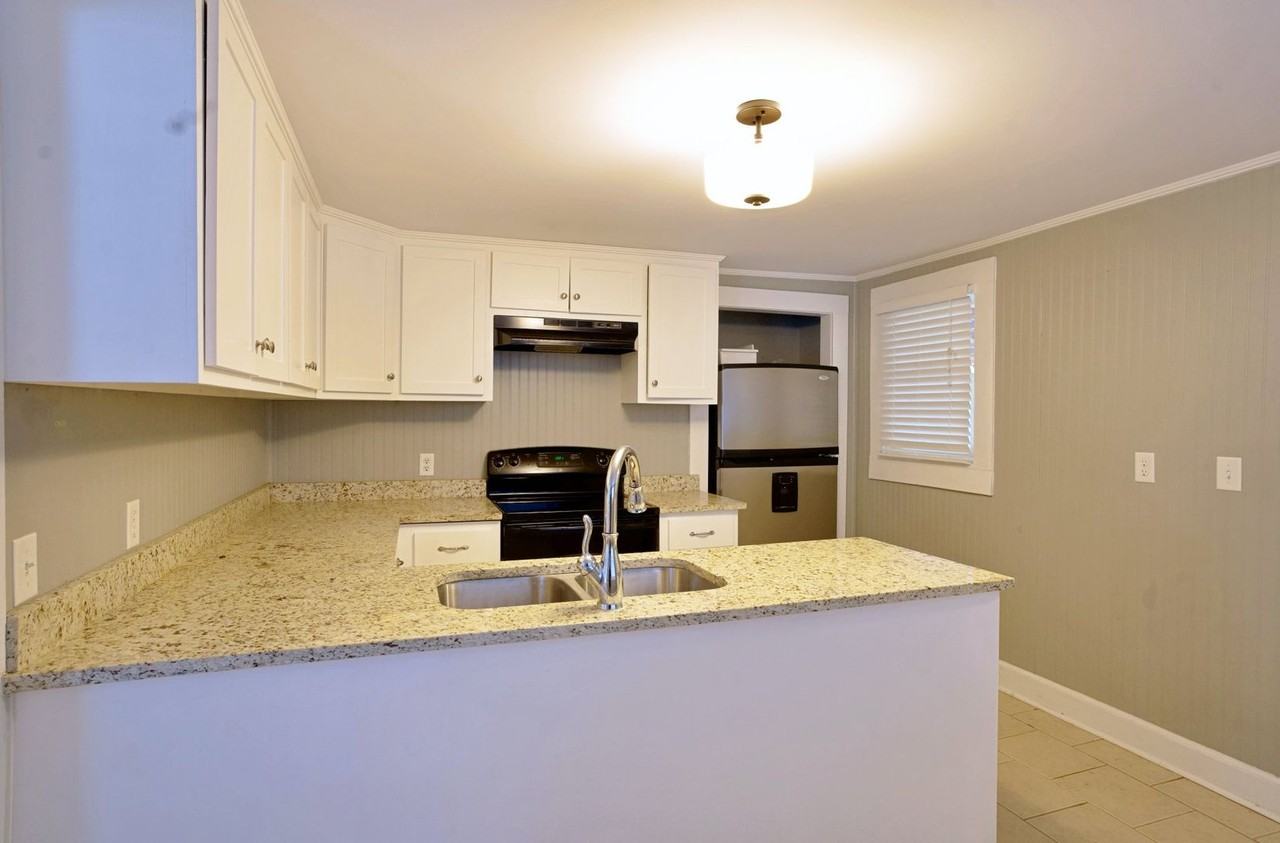 514 2nd Ave Ne - Photo 4 of 14