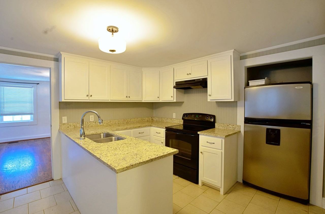 514 2nd Ave Ne - Photo 5 of 14