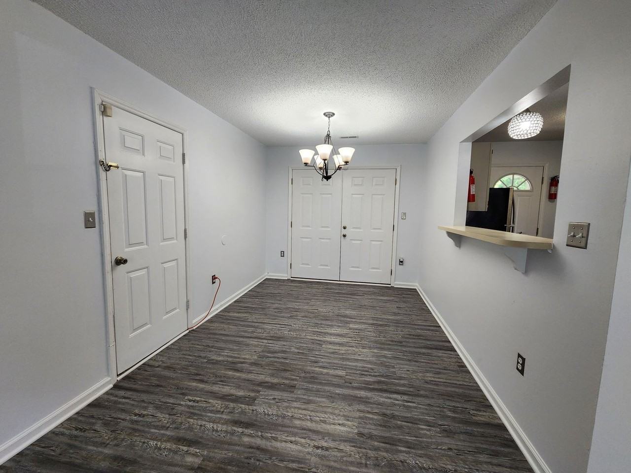 7743 Elm Tree Ln - Photo 4 of 15