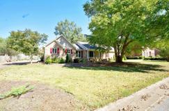 3048 Woodbridge Dr - Photo 1 of 1