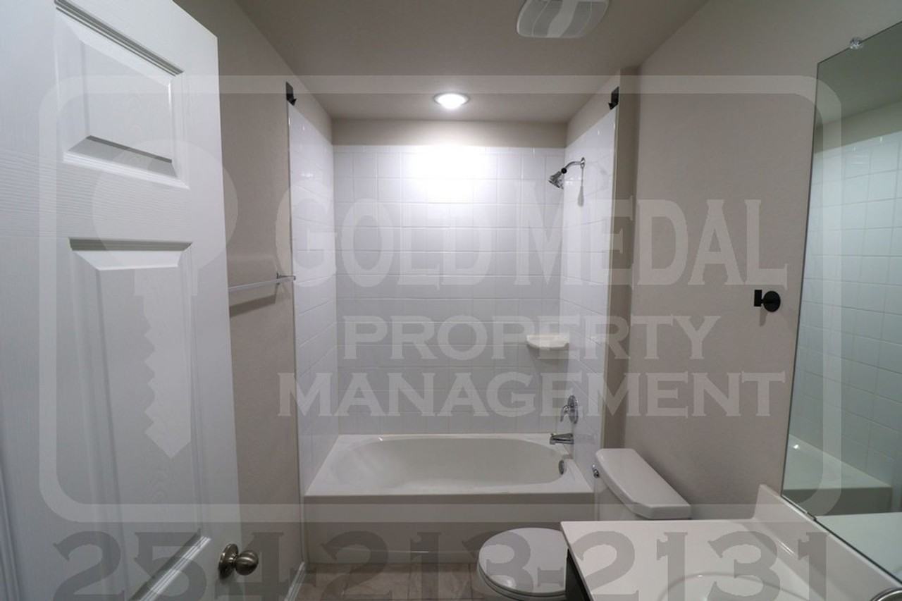 4907 Brody Dr - Photo 7 of 26