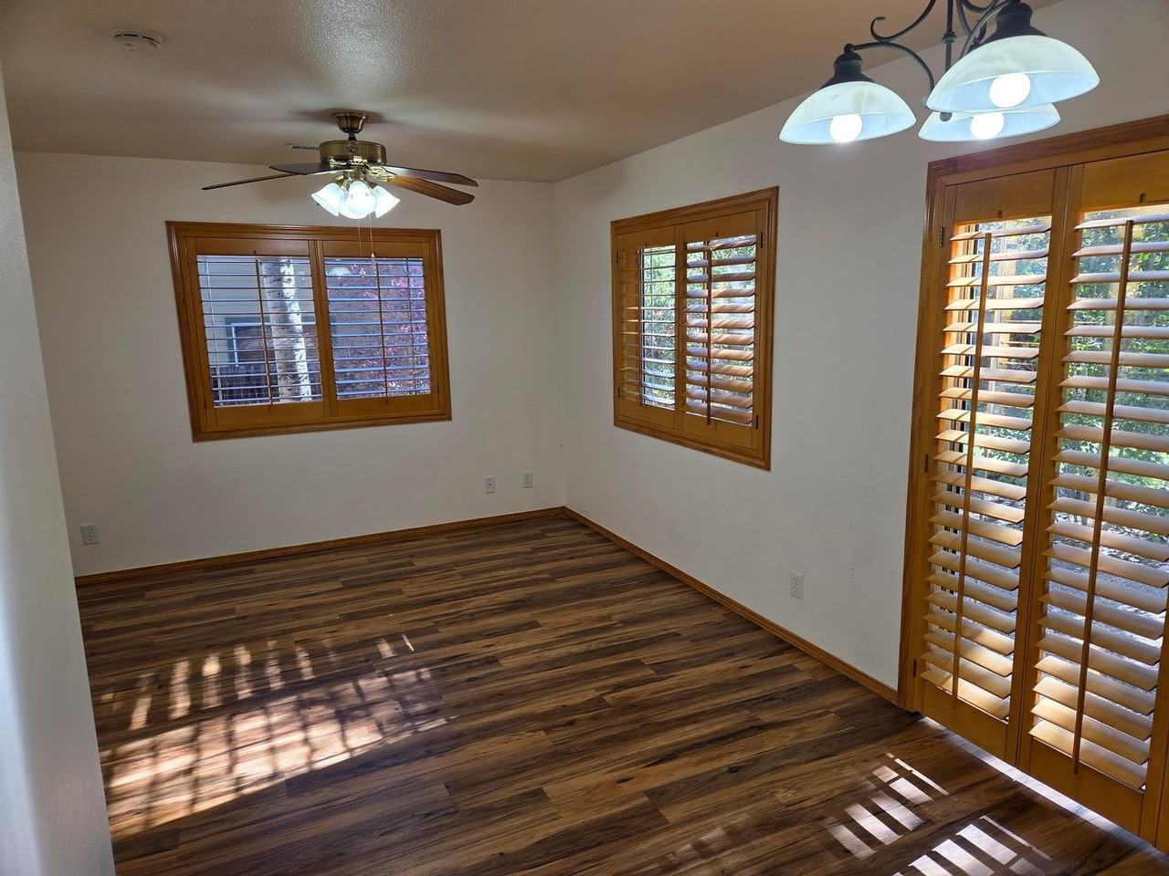 353 W Old Territory Trl - Photo 3 of 13