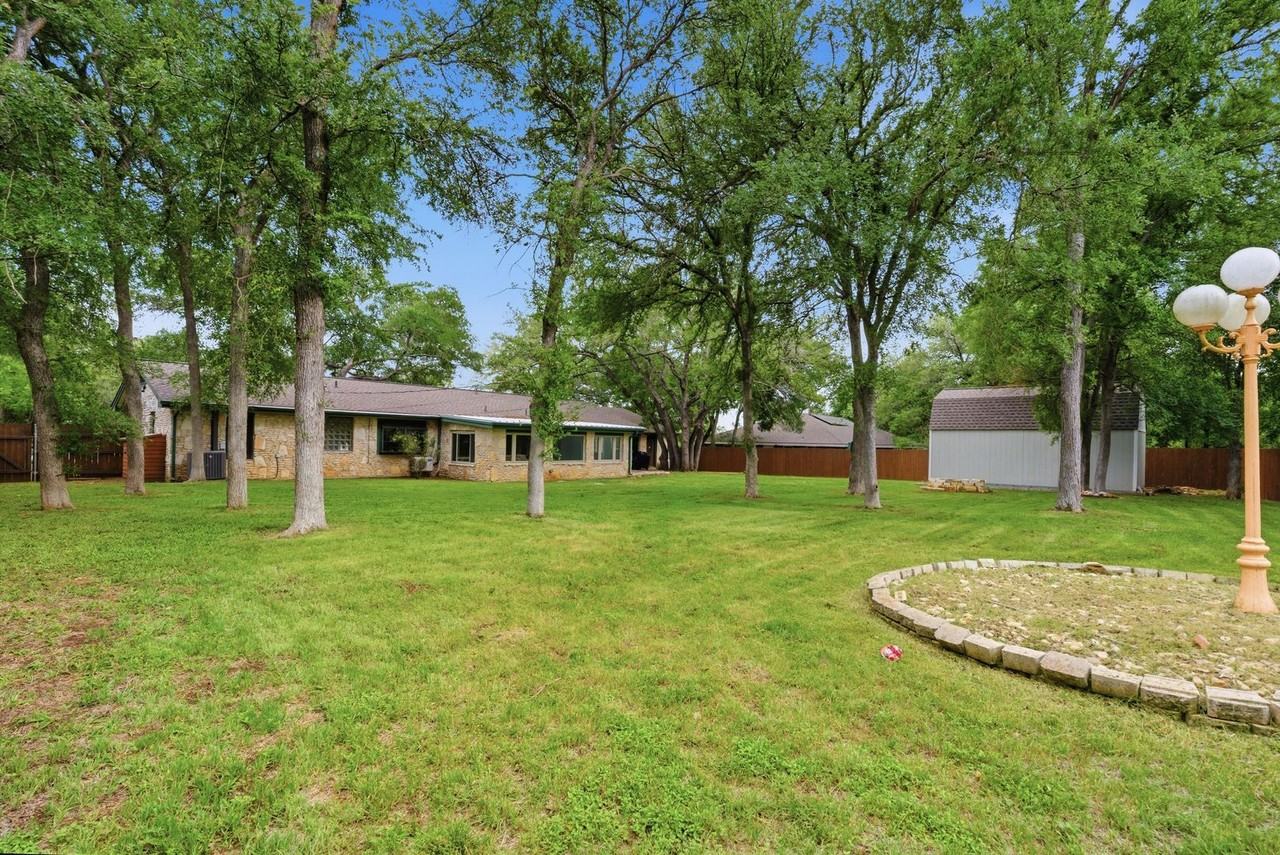 11102 Salado Springs Cir - Photo 4 of 50
