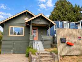 featured image of 3534 S Brandon St