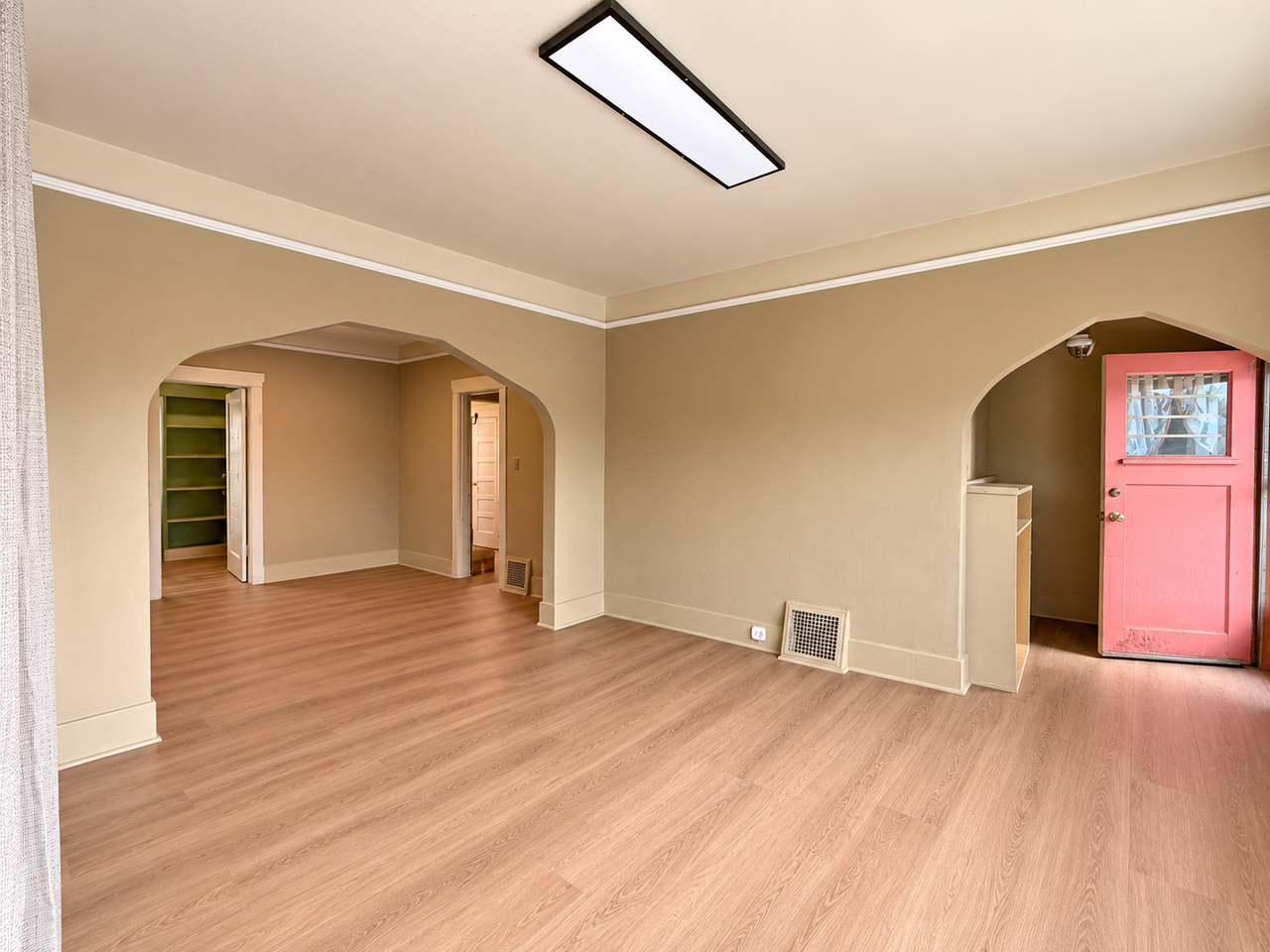 3534 S Brandon St - Photo 4 of 32