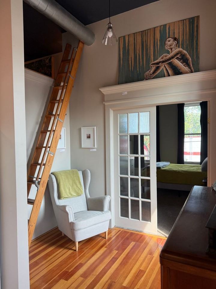 1016 Broadway - Photo 5 of 26