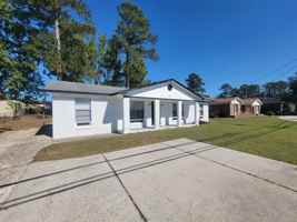featured image of 2965 Meadowbrook Dr