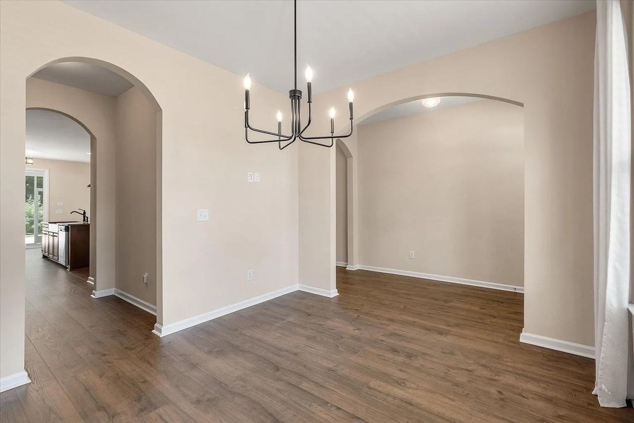 1100 Magnolia Warbler Way - Photo 4 of 37