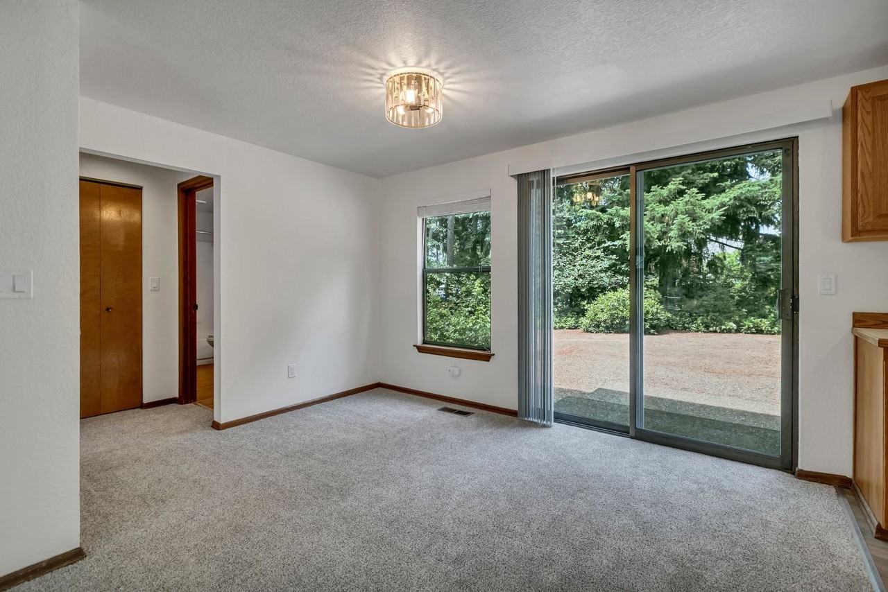 7413 144th Street Ct E - Photo 7 of 23