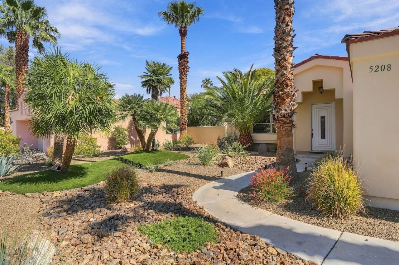 5208 Coral Glow Ct - Photo 4 of 50