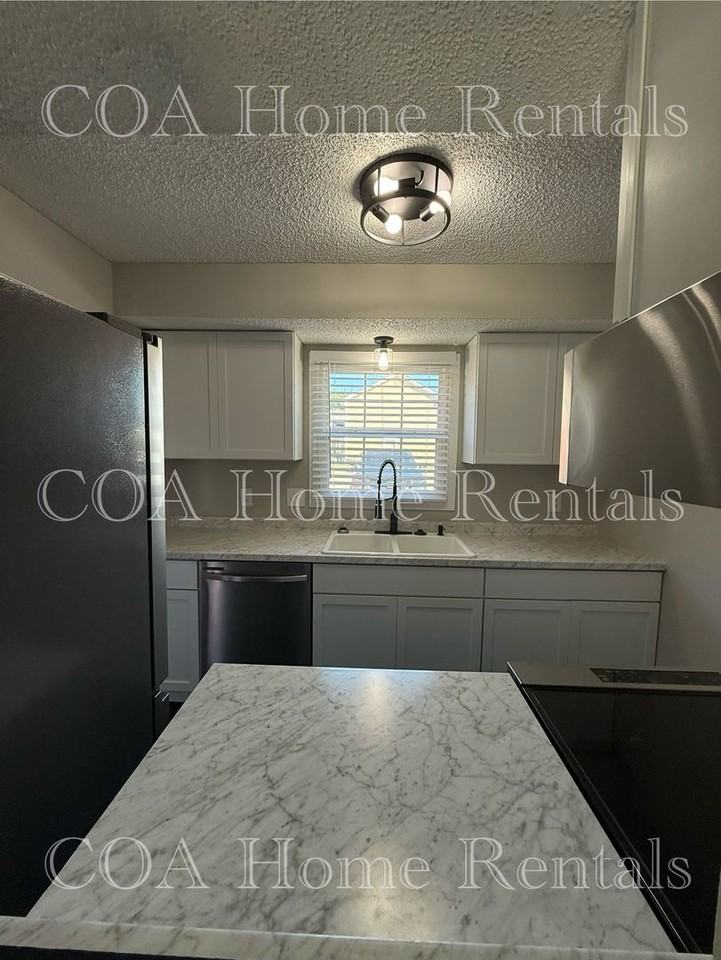 6725 W Shade Ln #1502 - Photo 7 of 25