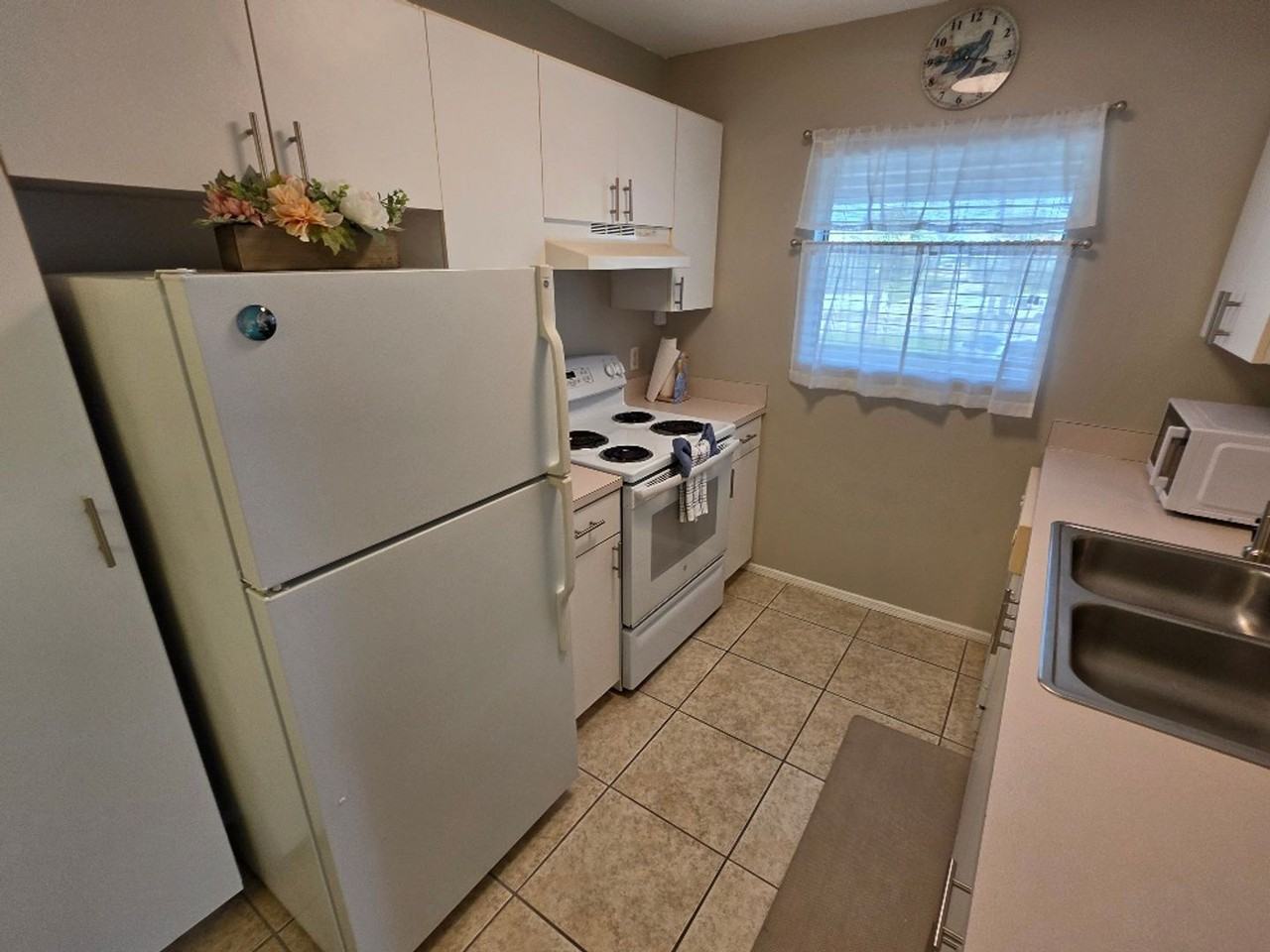 4870 S Atlantic Ave - Photo 5 of 25