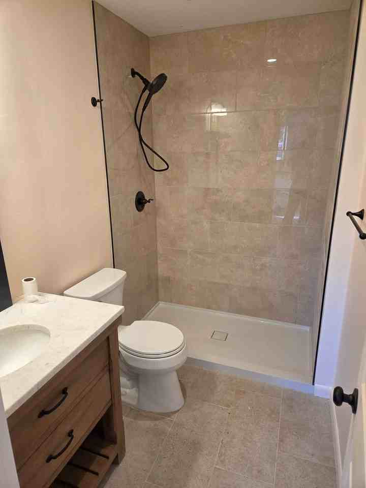 3360 N Steves Blvd - Photo 7 of 9