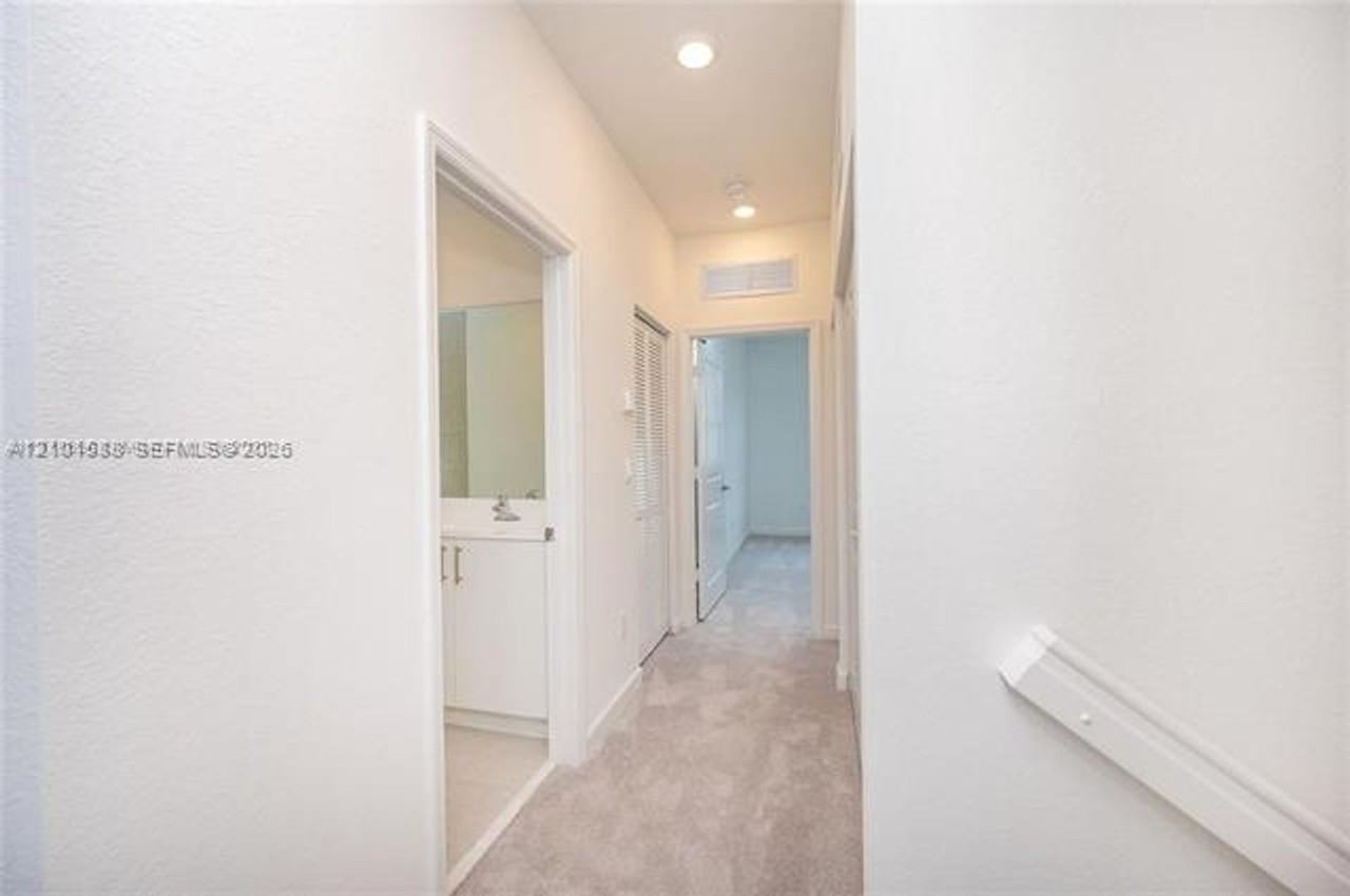 252 252 SW 159 Way th 252 - Photo 5 of 12