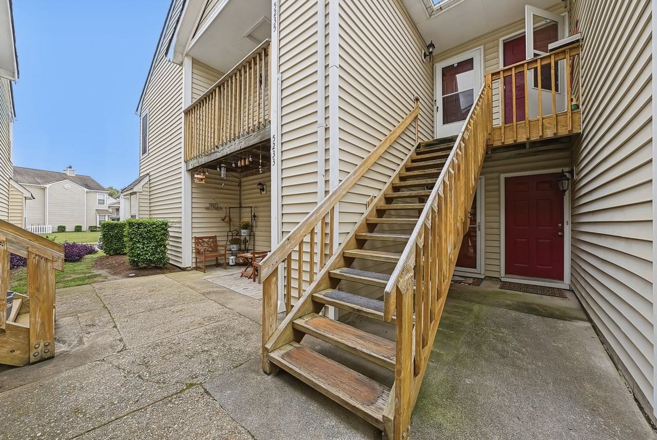 5235 Breezewood Arch - Photo 2 of 26