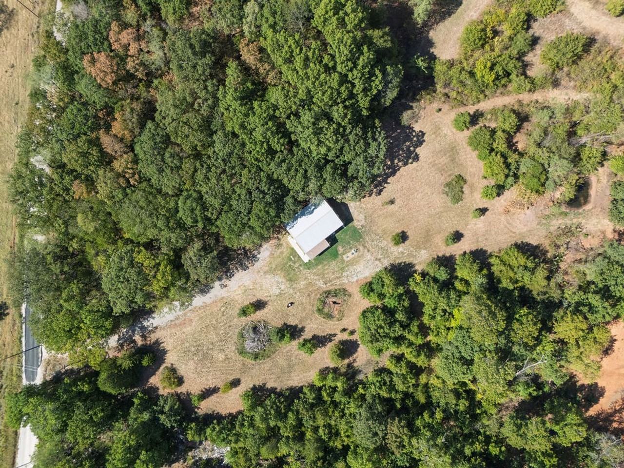 21427 Rock Creek Rd - Photo 3 of 39