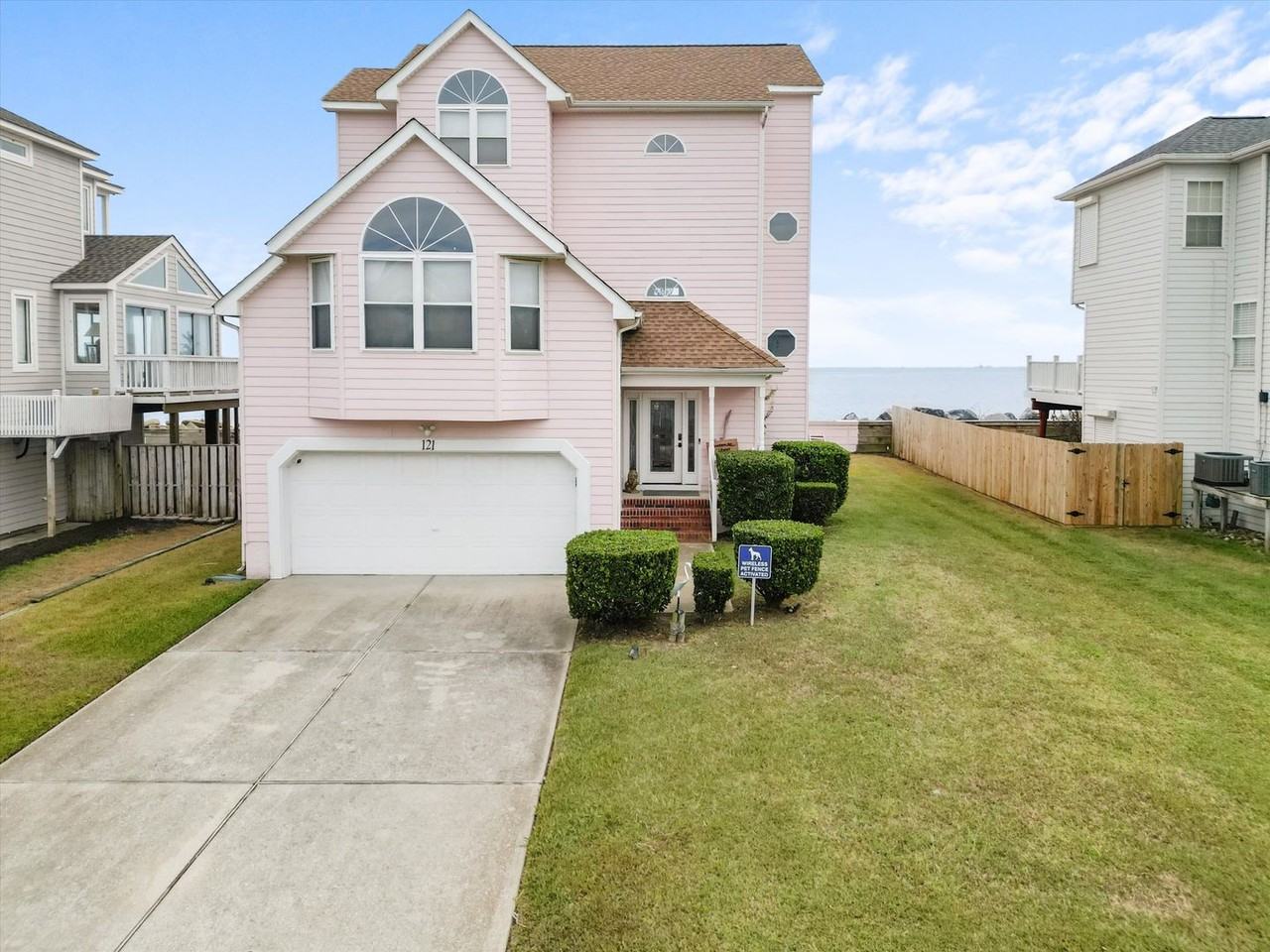 121 Grand View Dr - Photo 4 of 44