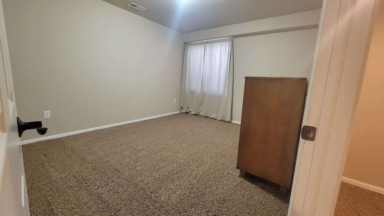 3428 Verbena Cir - Photo 7 of 15