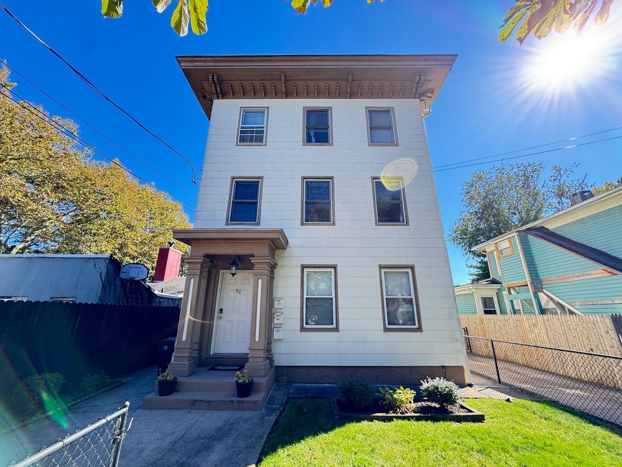 42 William St - Photo 6 of 24