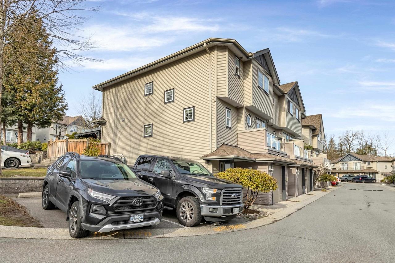 11229 232 Street - Photo 7 of 10