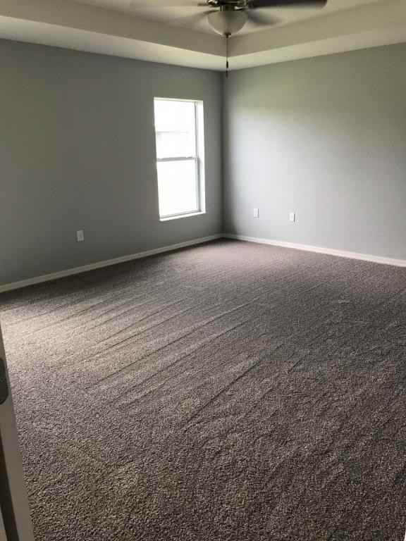 344 St Georges Cir - Photo 6 of 11