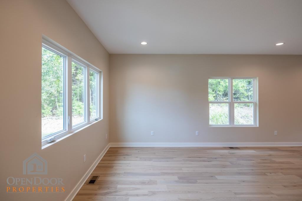 3109 S 34th St - Photo 6 of 17
