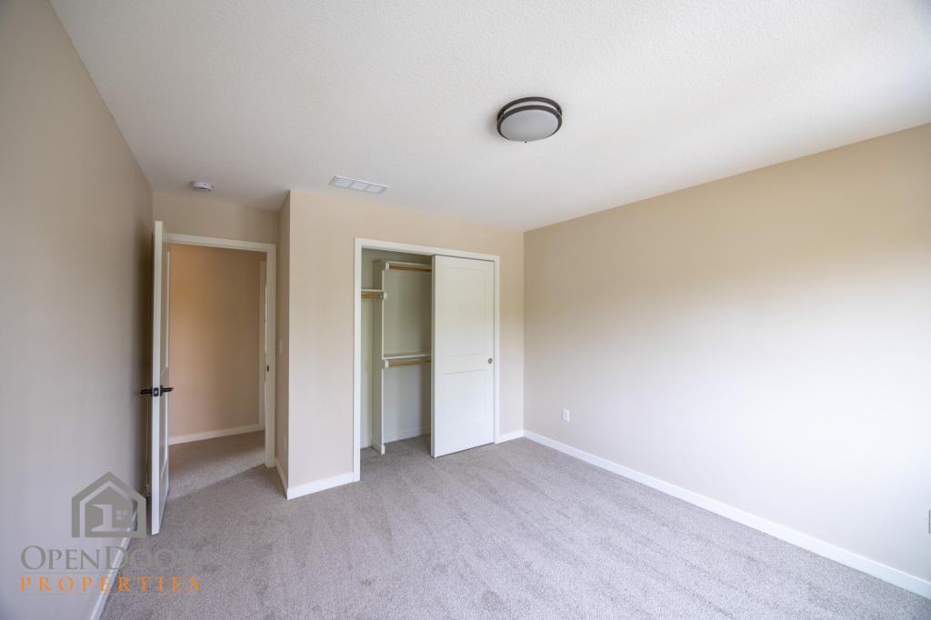 3109 S 34th St - Photo 7 of 17