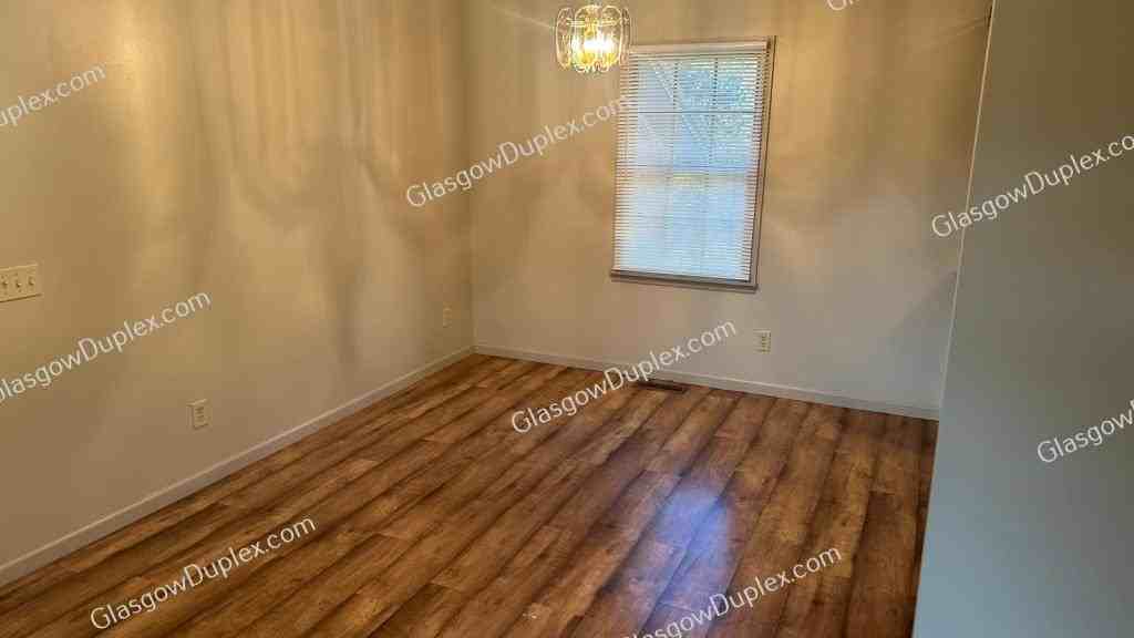 104 Trista Ln Apt A - Photo 4 of 16