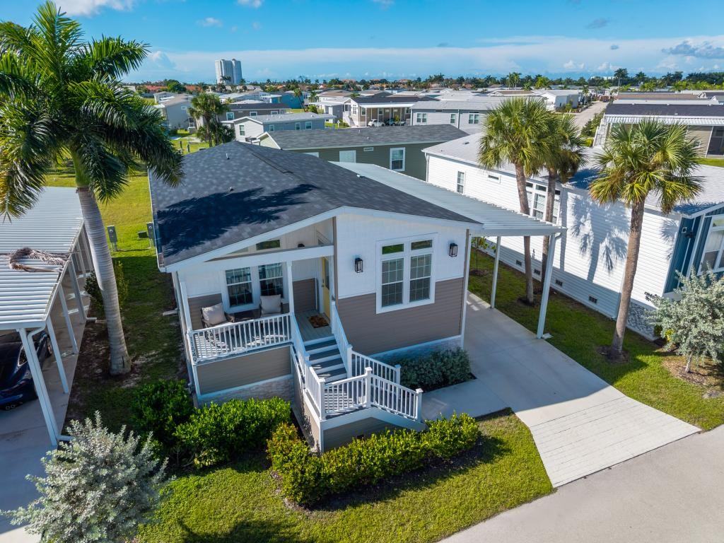 11549 Palm Dr - Photo 4 of 50