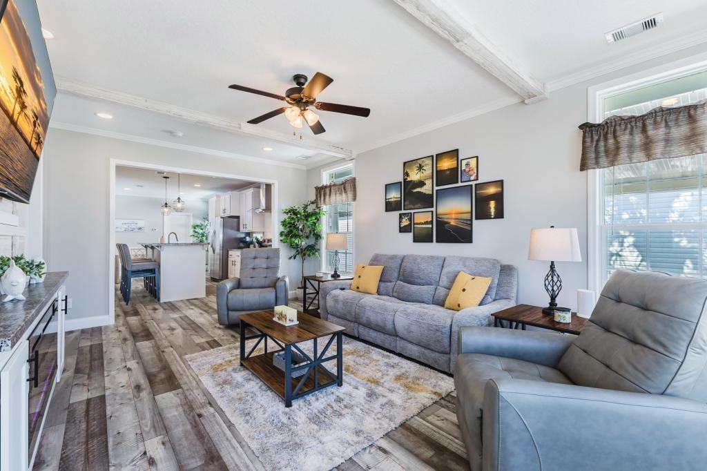 11549 Palm Dr - Photo 7 of 50
