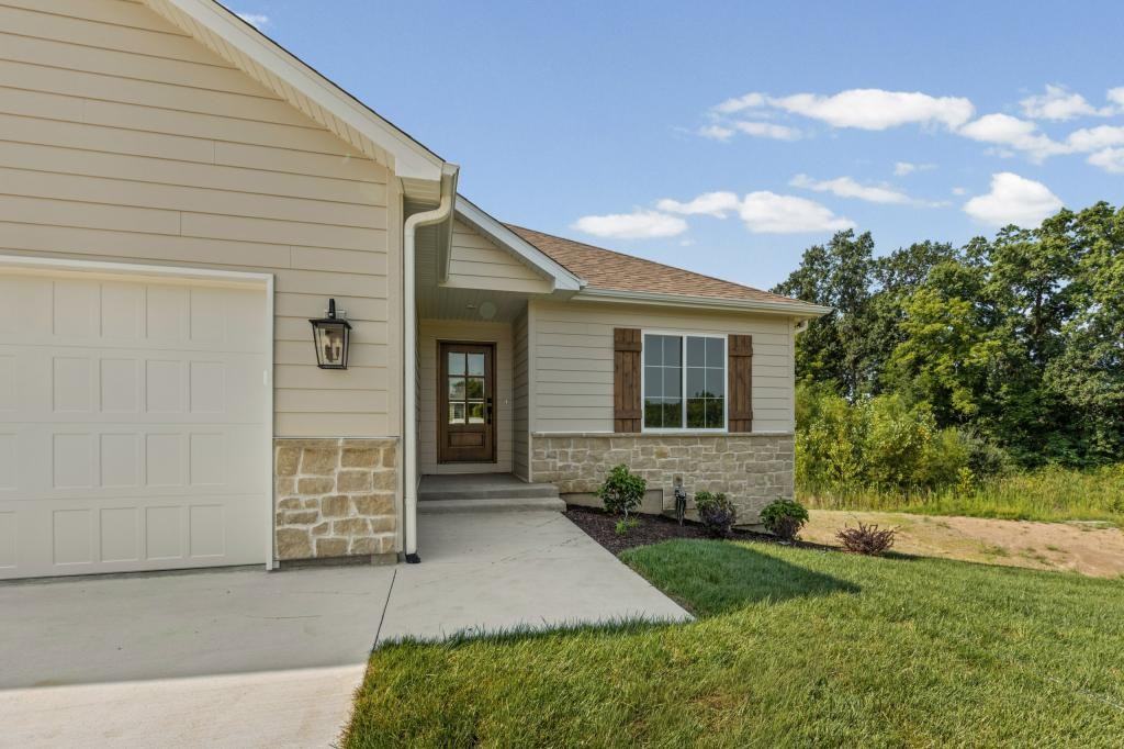 3923 Forester Ct - Photo 2 of 45