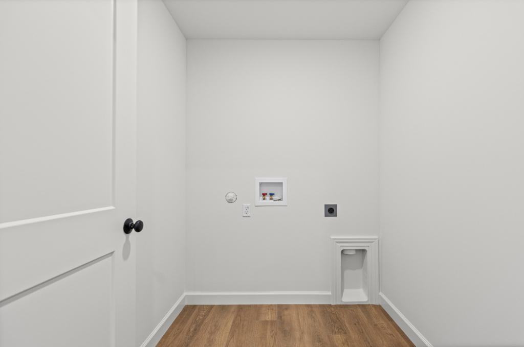 3923 Forester Ct - Photo 6 of 45