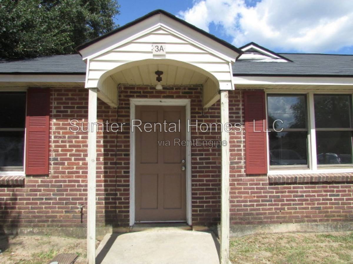 3 Dixie Dr #A - Photo 2 of 11