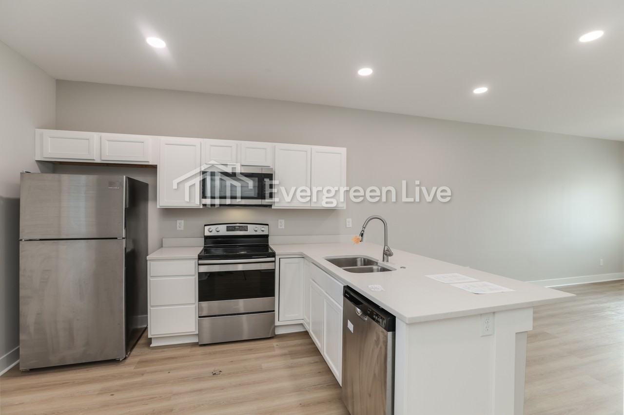 219 E Northern Ct - Photo 7 of 19
