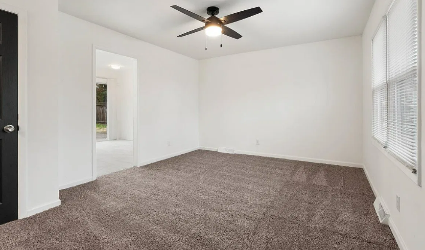11312 Ditman Ave - Photo 3 of 8