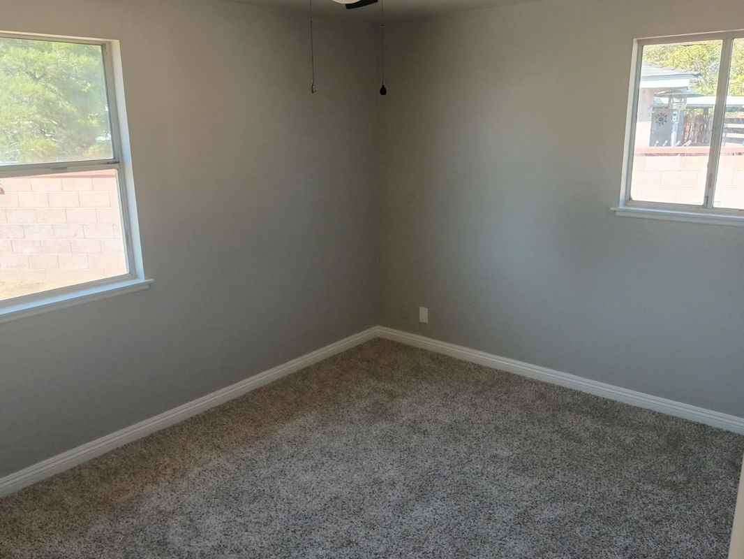 45308 12th St W - Photo 4 of 5