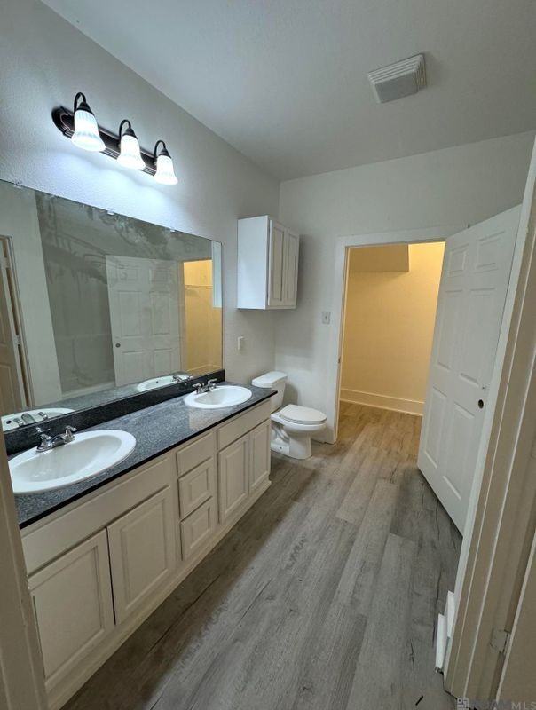 7272 Burbank Dr ##1 - Photo 7 of 16