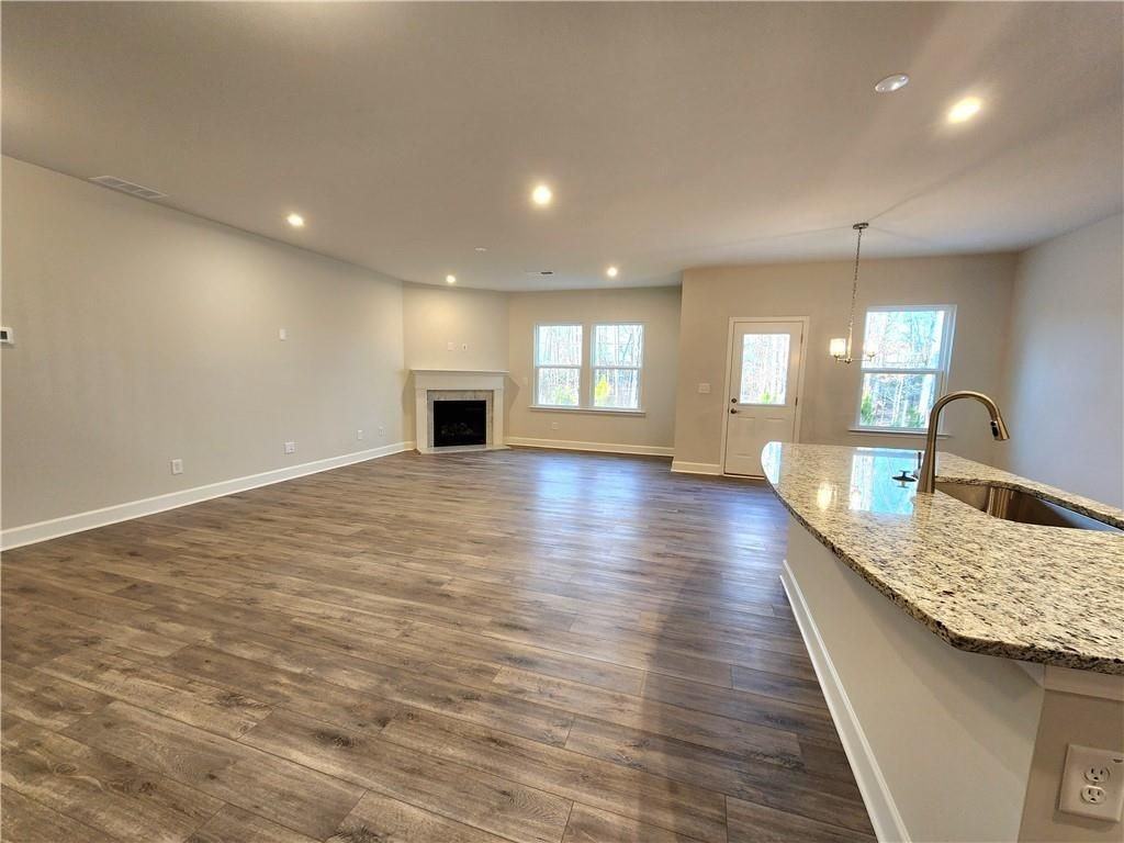 1326 Maston Rd - Photo 2 of 23