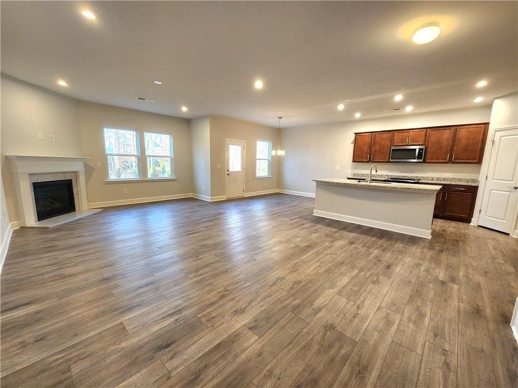 1326 Maston Rd - Photo 3 of 23