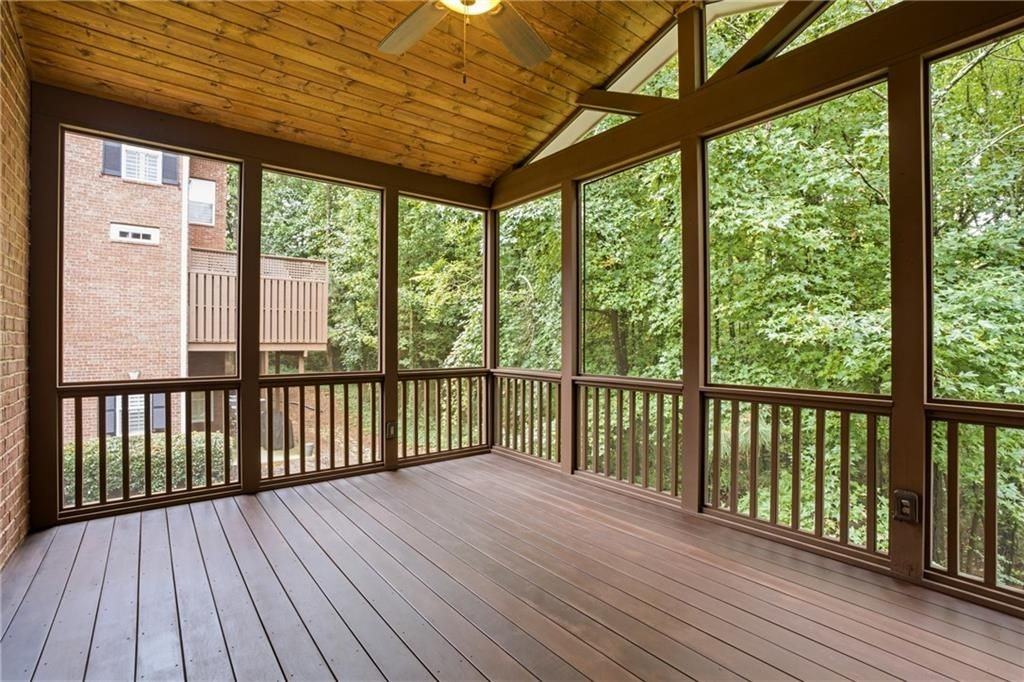 5201 Waters Edge Trl - Photo 4 of 50