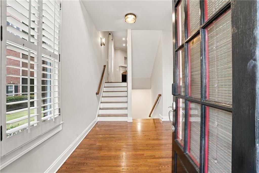 5201 Waters Edge Trl - Photo 6 of 50